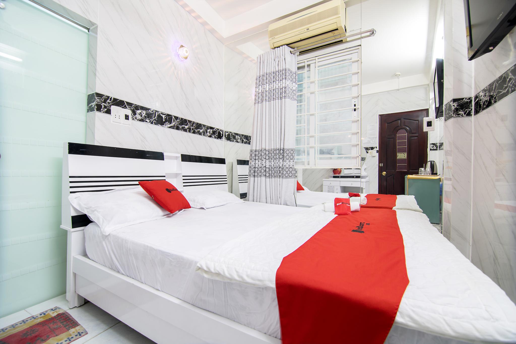 Reddoorz Plus Near Ben Thanh Market Cidade de Ho Chi Minh Exterior foto