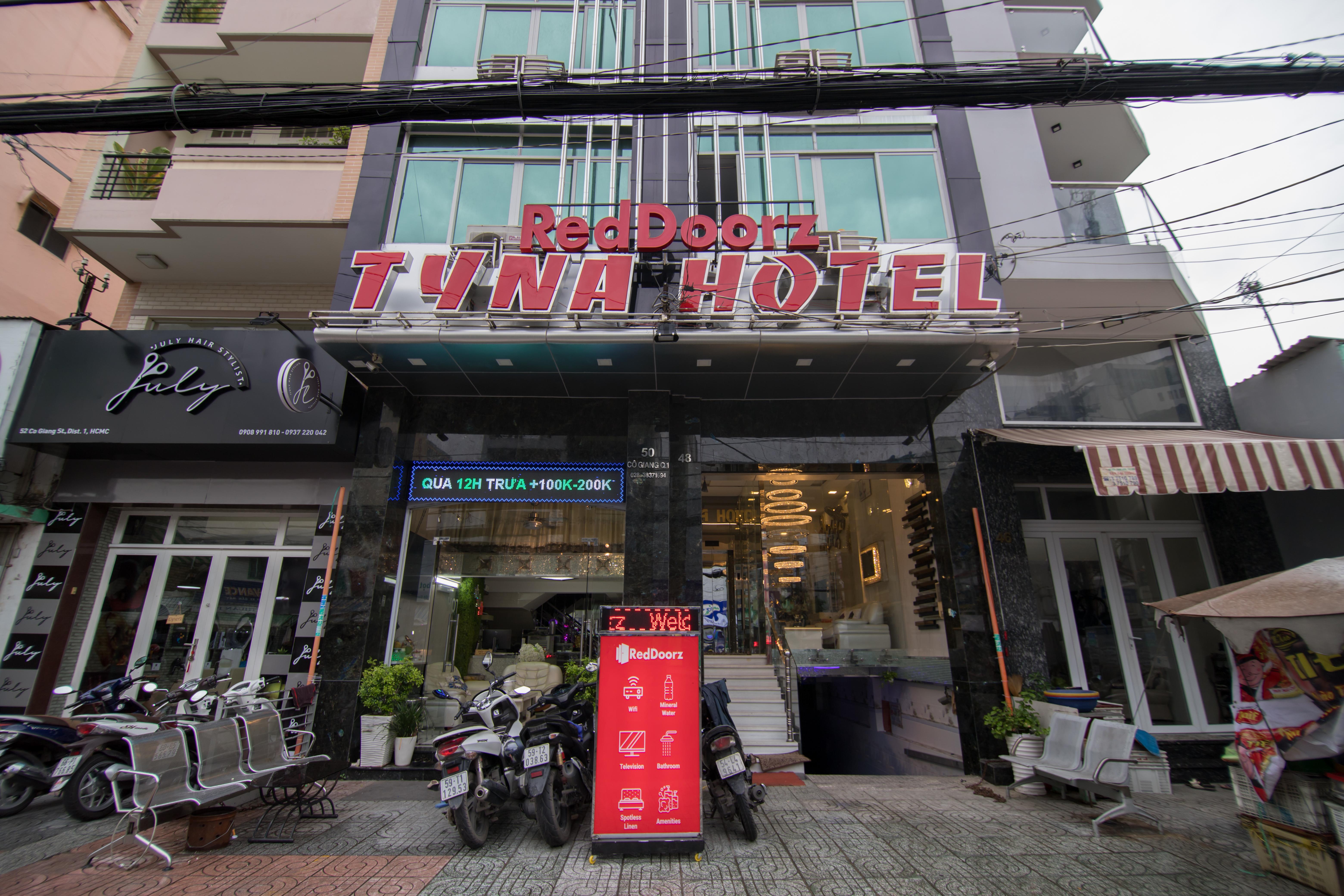 Reddoorz Plus Near Ben Thanh Market Cidade de Ho Chi Minh Exterior foto